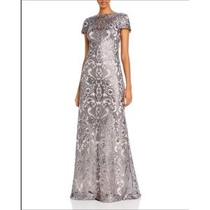 Tadashi Shoji Odette Off Shoulder Sequin Mesh Column Gown Size 4 Silver MOB Gala